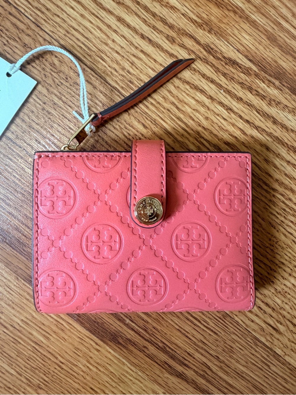Tory Burch T Monogram Leather Bi-Fold Wallet - Coral Crush NWT